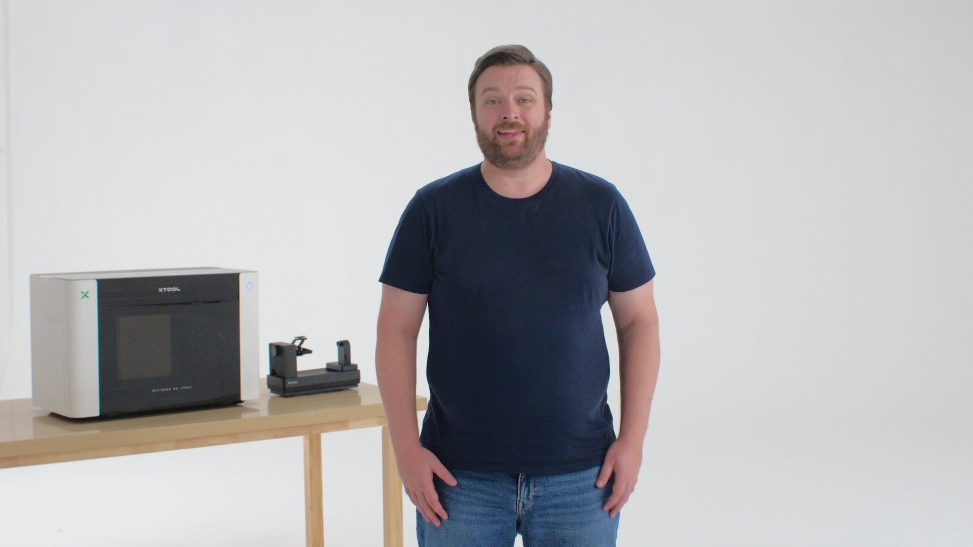 xTool O1 Omni Printer - The World’s First 4-in-1 Omni Printer