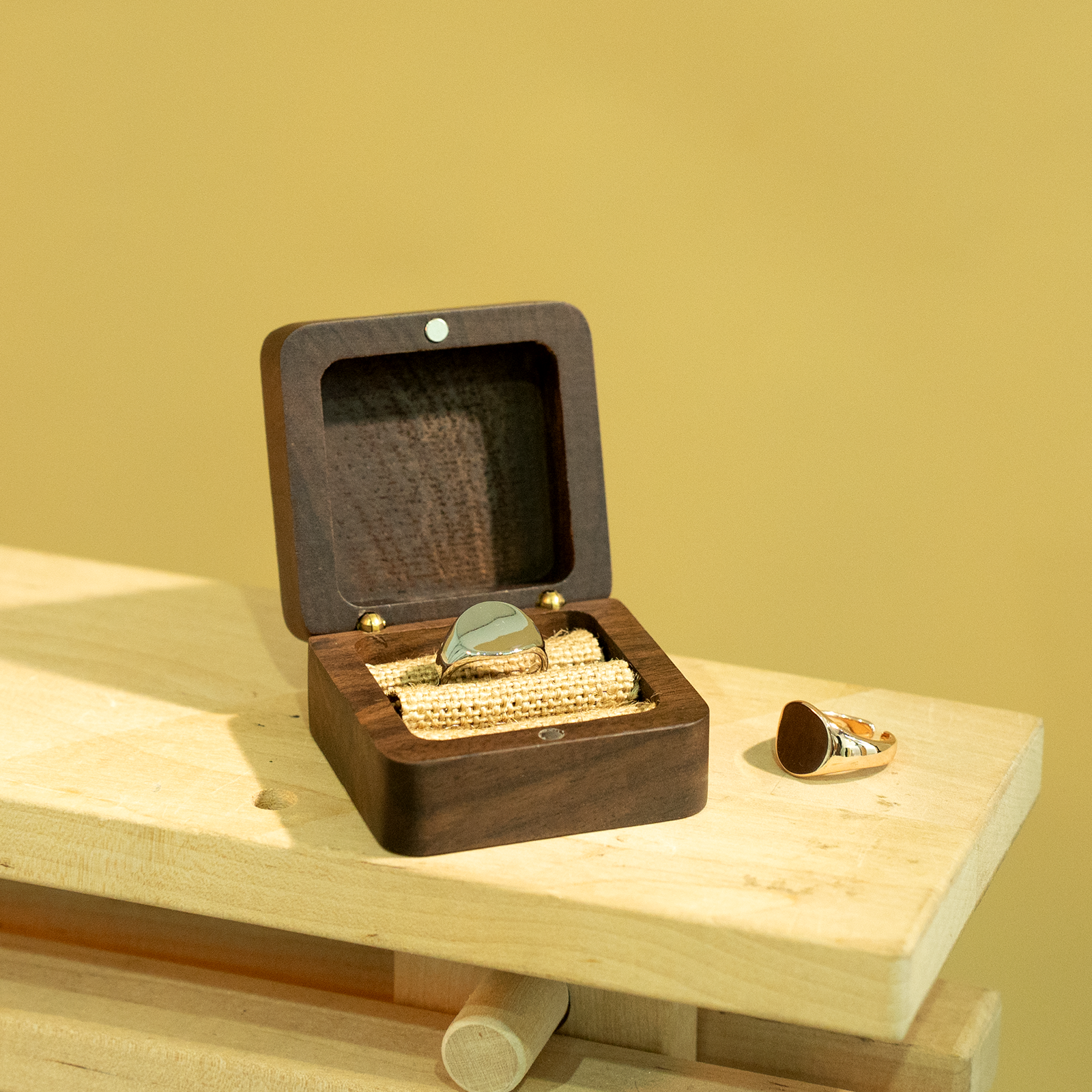 Walnut Ring Box